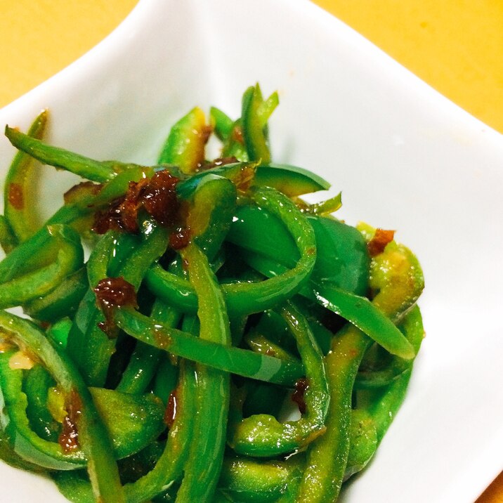 子供も食べちゃう ピーマンの鰹節炒め レシピ 作り方 By でんきケトル 楽天レシピ 子供も食べちゃう ピーマンの鰹節炒め レシピ 作り方 By でんきケトル 楽天レシピ